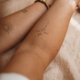 Tatouage étoile croix