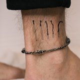 Une allumette brûle