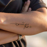 Tatouage Petit Lune et Petites Étoiles