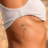 Tatouage pissenlit délicat