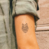 tête de loup géométrique