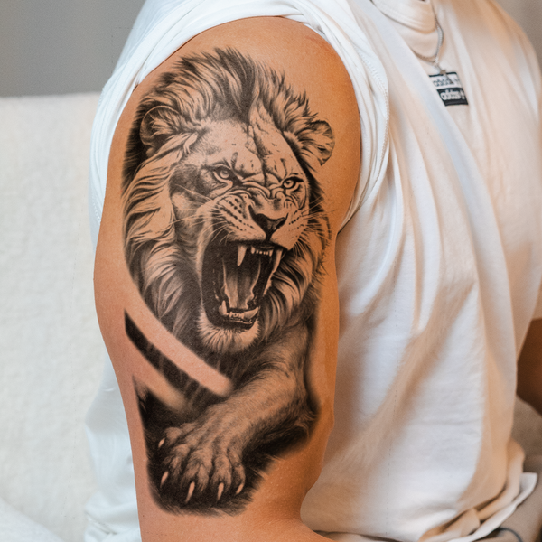 Tatouage Lion Sauvage
