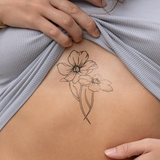 Tatouage de fleur de naissance souci d'octobre