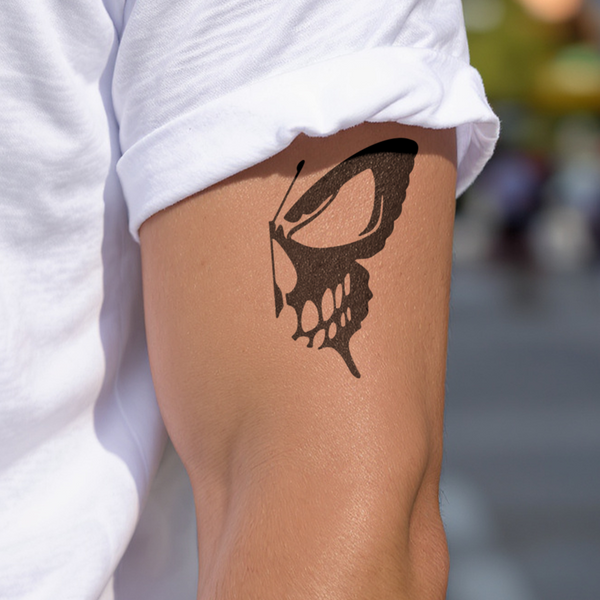 Papillon en tête de mort