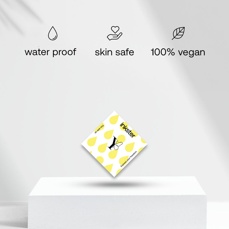 Tatouage papillon avec initiales (A-Z)