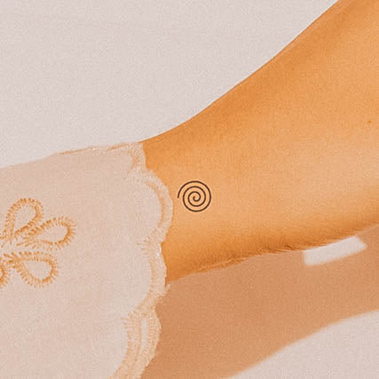 tatouage en spirale 